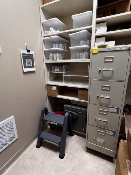 Clinical research center Ambient IP Storage Room designed and dedicated to the preservation and control of investigational products.